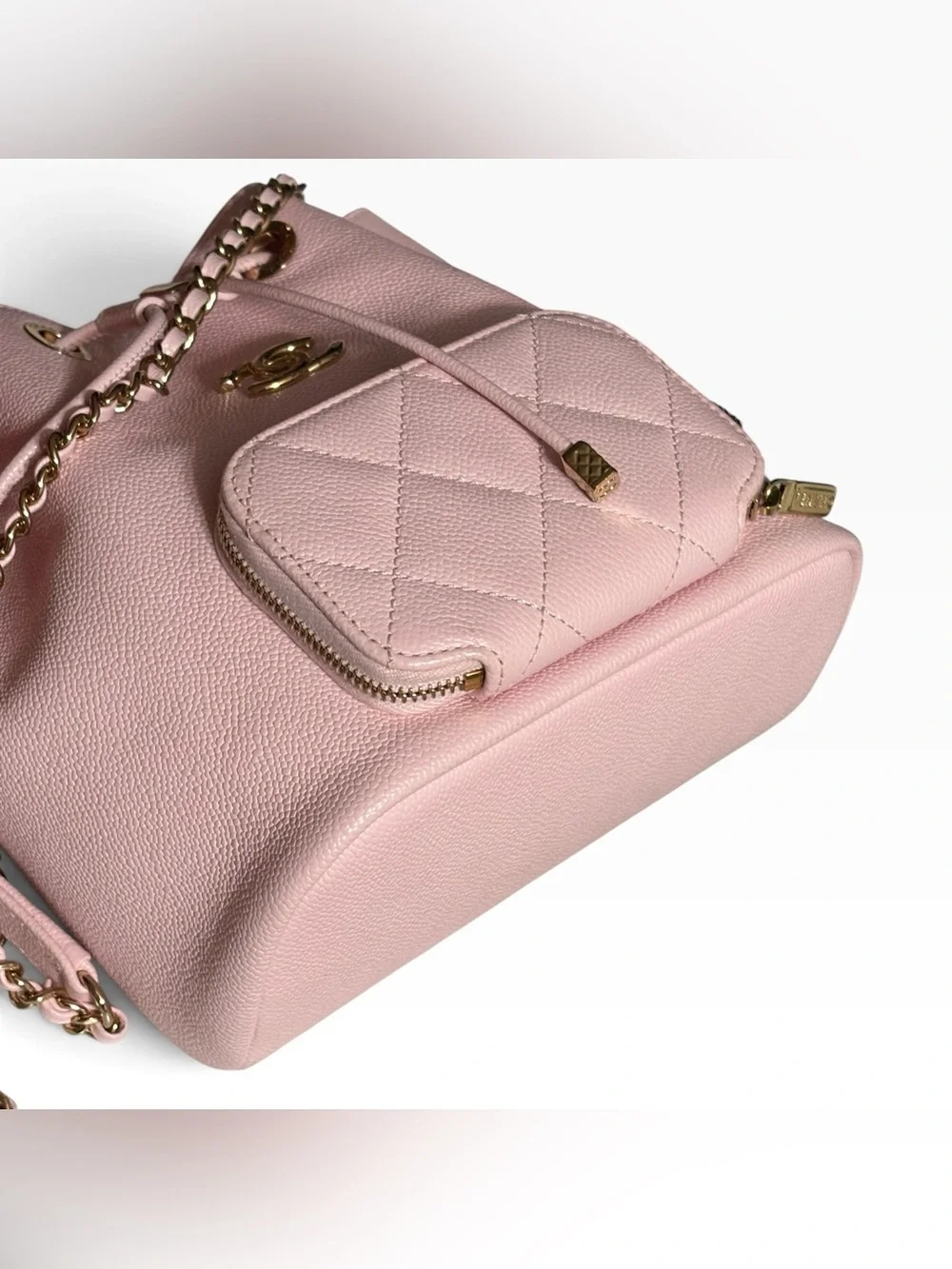 CHANEL Business Affinity Pink Caviar Bucket Bag